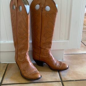 Dan Post Tan Heeled Boots